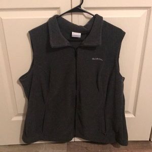 Columbia vest